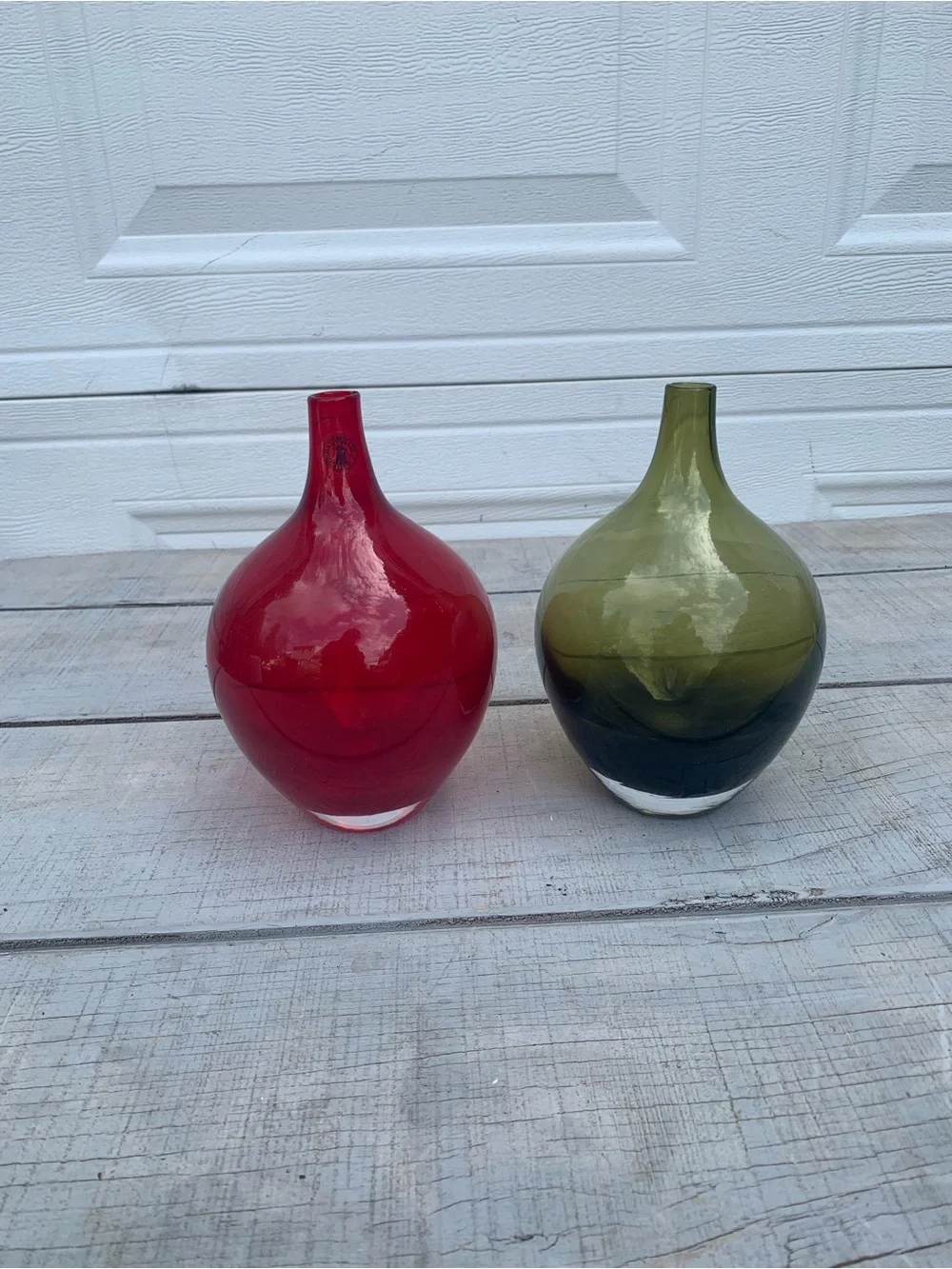 Red & Olive Green Art Glass Salong Vase Hand Blown J Jelinek Retired Style pair